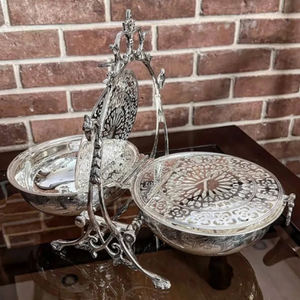 .Latest Design Premium Quality Brass Nuts Chocolate Server <b>Bowl</b> <b>with</b> <b>Lid</b> Stand Arabic Style Serving Dry Fruits - Product Image 1