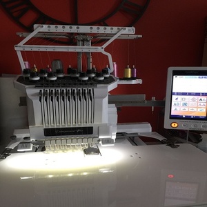 Nueva Máquina de Bordar Industrial Original Pr1000e de 10 Agujas, Nueva de Fábrica - Product Image 1