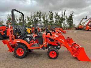 Bon marché utilisé pour le tracteur sous-compact BX25D 4WD Boîte de vitesses Machines agricoles et de jardinage avec chargeur frontal et pelleteuse prête à la vente - Product Image 6