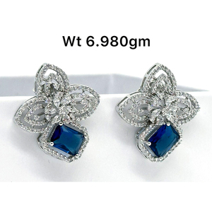 925 Plata de Ley Perfect Rose Flower Shape Stud Pendiente CZ Cubic Zirconia Camellia Rose Pendiente para mujer - Product Image 5