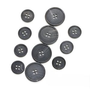 Botón Natural de Cuerno de Búfalo al por Mayor, Acabado en Blanco para Accesorios de Ropa, Alta Calidad - Product Image 3