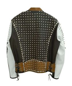 Chaqueta de invierno de cuero con tachuelas para hombre fuerte Interior de forro suave Construcción exterior firme y cremallera frontal para un invierno cómodo - Product Image 6