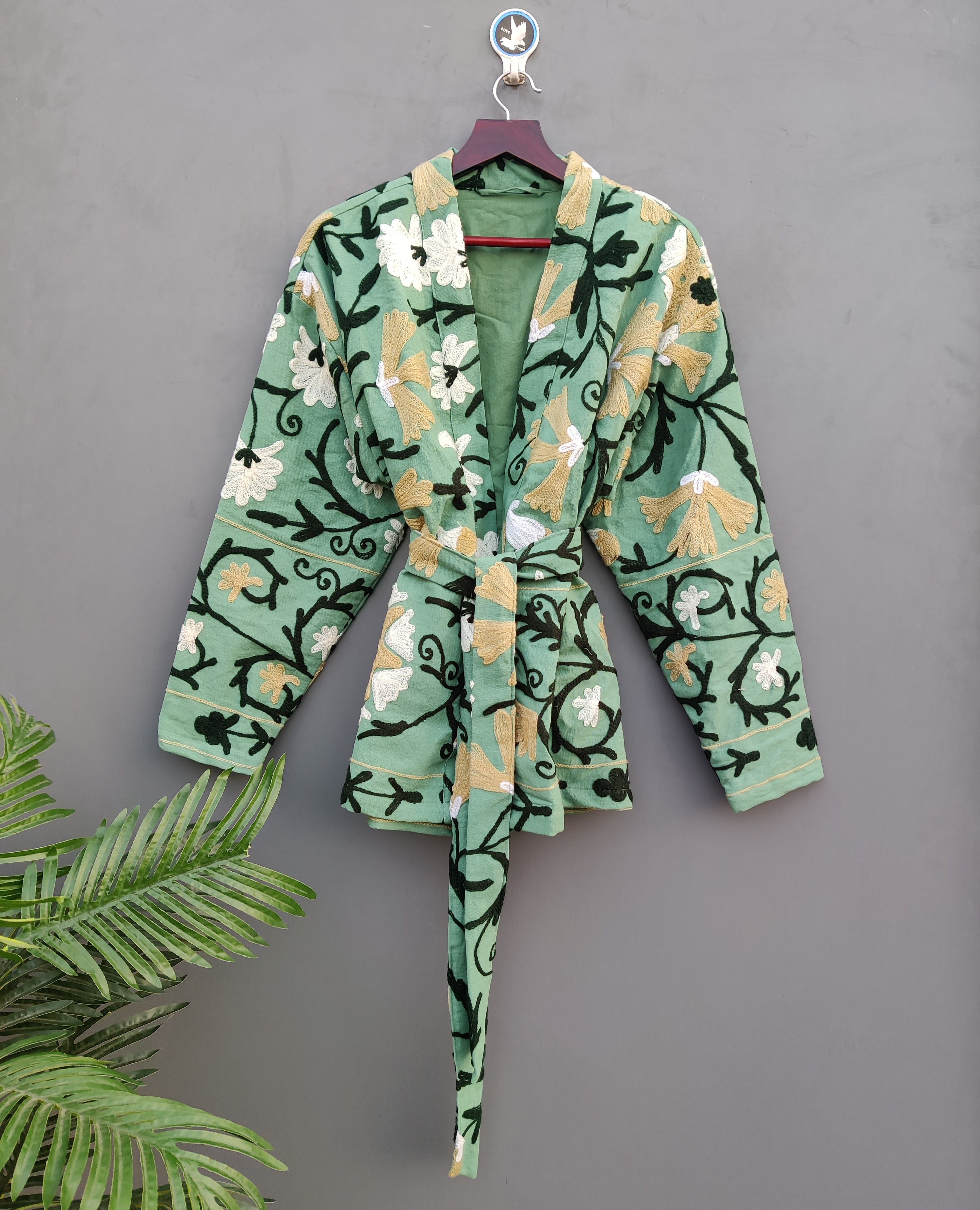 สีเขียว