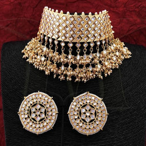 Hermoso chapado en oro alto estilo elegante diseñador completo Kundan Piedras Blancas fiesta desgaste gargantilla collar conjunto - Product Image 1