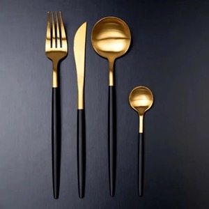 Ensemble de couverts Cuillères intégrées Fourchettes Couteaux Couverts de cuisine en argent Couverts en métal en acier inoxydable de haute qualité - Product Image 2