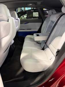 SUV Eléctrico Premium Usado 2025 OPTIQ Luxury 2 AWD - Product Image 6