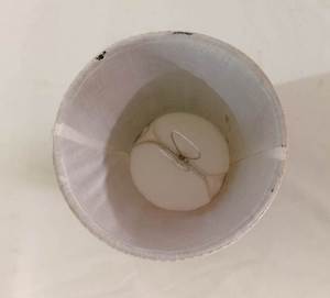 Pantalla de lámpara de tela de seda hecha a mano con estampado floral negro colorido para lámparas de mesa colgantes y candelabros hechos a mano por artesanos - Product Image 6