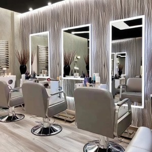 Moderne à la mode Intelligent On Sale Femmes Lumière LED Mur Monté Armoire LED <span class=keywords><strong>Salon</strong></span> Miroir avec Rangement