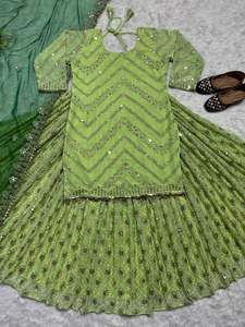 El más vendido Diseño étnico extremo Lehenga Top en nuevo estilo elegante Bordado de secuencia de 5mm Vestido de fiesta de trabajo Precio al por mayor - Product Image 5