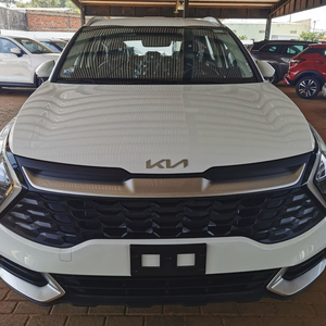 KIA SPO RTAGE LX 2WD 2024 - Product Image 1