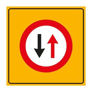 Panneau de signalisation routière réfléchissant 90x90 cm TT-3 - Cédage au trafic en face - Avertissement de sécurité pour utilisation extérieure sur route - Product Image 3