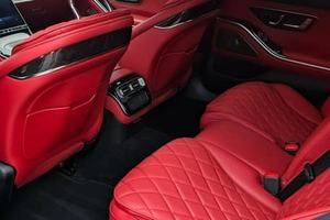 MERCEDES-BENZ AMG GT 63 COUPÉ 2024, 4.0L V-8 GAS TURBO, MÁS VENDIDO - Product Image 4