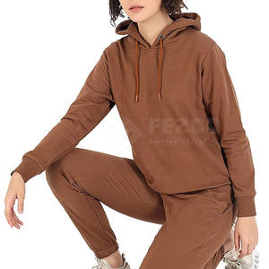 Conjunto Deportivo de Invierno para Mujer con Logotipo Personalizado, 100% Algodón, Venta al Por Mayor, Marca Privada, Sudadera con Capucha y Pantalones de Jogging, 2 Piezas - Product Image 3