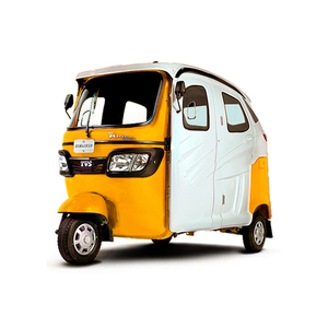Tuk Tuk Bajaj RE Style pour passagers |   Véhicule taxi à 3 roues, moteur 4 temps - Product Image 4