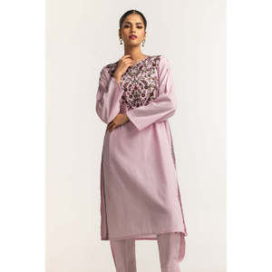 Chemise décontractée prête à porter en lin rose teint avec broderie florale et pantalon assorti en tissu Nep Lawn - Product Image 5