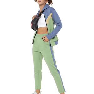 Survêtement grande taille pour femmes très vendu ensemble de survêtements à haut court pour femmes taille personnalisée avec quantité minimale de commande bas motif solide pour l'hiver - Product Image 4