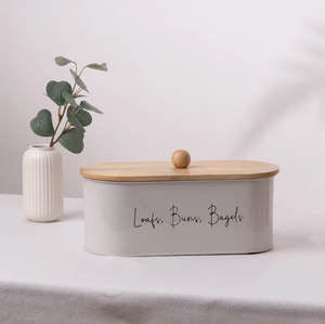 Green <b>metal</b> bread box with honeycomb pattern, wooden lid and "Bread" <b>plaque</b>, available at wholesale prices - Product Image 3