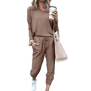 Mode femmes survêtement décontracté deux pièces ensemble à capuche jogging costume vêtements en gros - Product Image 1