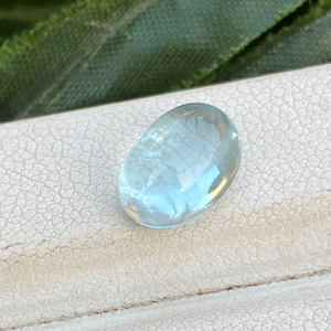 Cabujón ovalado de color superior con piedras preciosas sueltas de Aguamarina de 2,77 quilates con buen brillo para la fabricación de joyas naturales cabujones de Aguamarina - Product Image 1