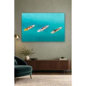 Impression sur toile Fida Turquoise Sea : Trois femmes sur des planches de surf - Product Image 3