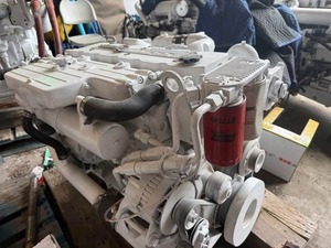 Nouveau C u m m i n s Marine QSB 4.5 305HP moteur Diesel marin hors-bord électrique et essence pour la navigation de plaisance - Product Image 3