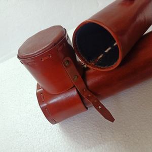 Tubos de desplazamiento de cuero vacíos hechos a medida disponibles en tamaños personalizados ideales para pergaminos y para almacenar documentos - Product Image 4