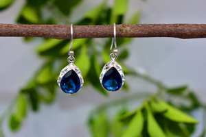 Boucles d'oreilles clous en argent sterling avec topaze bleue de Londres, faites à la main, certifiées IGI, pierre de naissance de décembre, bijoux élégants, cadeau de fête - Product Image 5
