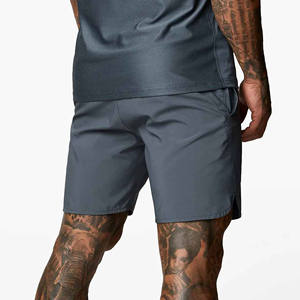 Pantalones cortos deportivos de poliéster/algodón personalizados OEM 2024, elegantes, para hombre, para fitness, entrenamiento, correr, pantalones cortos personalizados para gimnasio, para hombre - Product Image 3