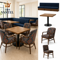 Ensemble de mobilier de restaurant d'hôtel de style bohème personnalisé, table à manger bleue, banquette, chaises rembourrées, projet hôtelier