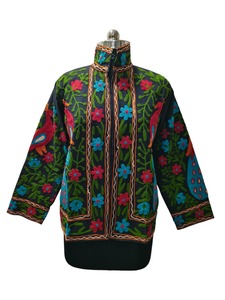 Veste en coton brodé Suzani multicolore faite à la main pour femmes veste respirante au design floral artisanal pour femmes - Product Image 3
