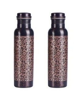 Logotipo personalizado Ant. Botella de cobre grabada 650ML Sin BPA A prueba de fugas Lavavajillas Seguro Cuidado artesanal Elegancia Hidratación Compañero - Product Image 1