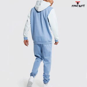 Chándal de entrenamiento personalizado para hombres con impresión de alta calidad hecho profesionalmente en diferentes estilos hechos en Pakistán - Product Image 2