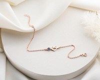 Pulsera de Plata de Ley 925 Bañada en Oro con Circonitas, Diseño Minimalista Cristiano, Nudo de Amor Hecho a Mano, Cadena con Dije de Mamá y Piedra de Nacimiento, Regalo