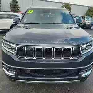 Wagoneer Serie III 2023 Usado, SUV 4x4, Asientos de Cuero con Interior Claro, Motor Turbo, Caja de Cambios Automática, Tracción en las Cuatro Ruedas - Product Image 1