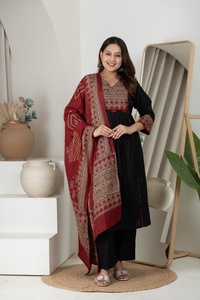 Roman Soie Designer Pantalon Kurti Et Dupatta Collection Catalogue complet disponible au tarif de gros, collection premium. - Product Image 5