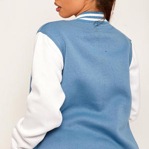 Chaqueta de béisbol Varsity de lona transpirable con mangas de contraste de lana azul de fábrica directa para mujer - Product Image 4