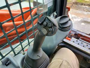 גבוהה פעולה הזול EPA מאושר לנווט החלקה קובוטה SVL95-2S החלקה לנווט מעמיסים Skidsteer מסלול והחלקה