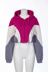 Haut court à capuche personnalisé pour femme en polyester/coton, manches longues, broderie, molleton épais, automne/printemps - Product Image 6