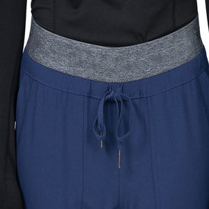 Uniforme Médico para Mujer, Traje Quirúrgico Resistente, Diseñado para Comodidad, Movimiento y Uso Diario en el Cuidado de la Salud - Product Image 5