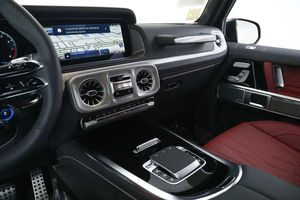 Produit d'origine utilisé : Mercedes-Benz Classe G AMG G 63 4MATIC 2025 d'occasion - Product Image 2