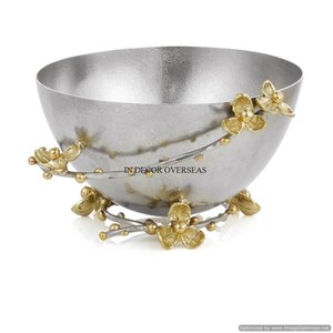 Tazón de Metal resistente de forma redonda con acabado de Color plateado de textura rugosa elegante con flores chapadas en oro, suministro de soporte de Base de diseñador - Product Image 1