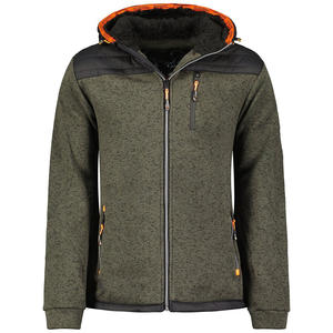 Veste en polaire classique, nouvelle, en gros, durable, respirante, pour hommes, tendance, vêtements de sport, coupe décontractée, tissu confortable - Product Image 1