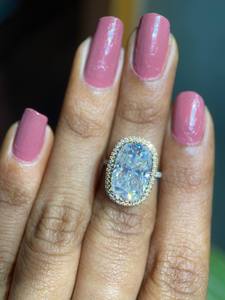 Anillo de Diamante Moissanite de Lujo Personalizado de Alta Calidad, Oro Sólido de 14K y 18K, Joyería de Compromiso y Boda Disponible a un Precio Accesible - Product Image 4
