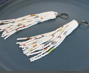 Pendientes de Flecos con Cuentas a la Moda, Pendientes de Borlas con Cuentas - Dorados - Largos - Product Image 3