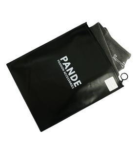 Bolsa de Polietileno con Cierre Zip-Lock de Alta Calidad, Marca Topwin, Modelo MZP-165, Deslizador Sin Bloqueo, Material Metálico, Revestimiento Sin Níquel, para Ropa Deportiva - Product Image 1