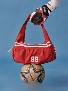 <span class=keywords><strong>Sac</strong></span> à bandoulière pour <span class=keywords><strong>femme</strong></span>, design inspiré du baseball américain, nouvelle arrivée 2026, grande capacité, <span class=keywords><strong>sac</strong></span> nuage sous le bras - Product Image 1