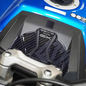 Adesivo Protettivo 3D Personalizzato per Serbatoio Moto Suzuki GSX-S1000GX 2024-2025 - Compatibile con Logo Chiavi - Product Image 1