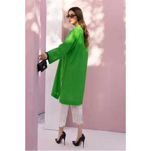 Chemise en polyester vert teint Dobby pour femme, style quotidien simple et tendance, logo tissé, tissu tricoté, tailles XS-XL, pour le travail en automne - Product Image 4