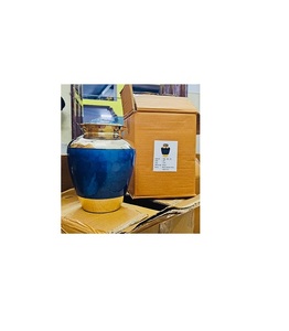 Urnes funéraires de haute qualité en aluminium de style américain, fabriquées en Inde pour les humains, avec application de pigeon, capacité de 220 pouces cubes - Product Image 3