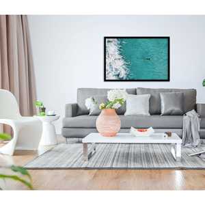 Affiche Mighty and Mesmerizing the Big Blue Surfer avec cadre en métal noir - Product Image 1